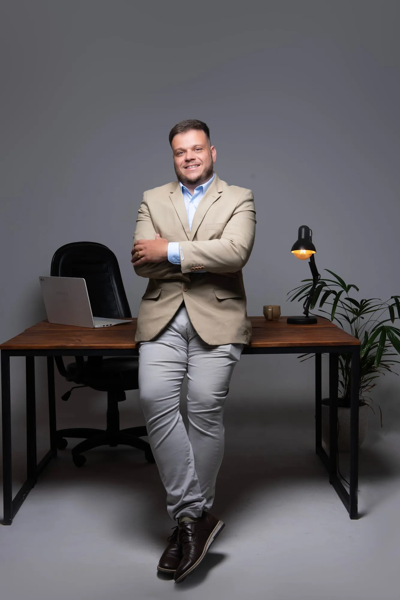 Luis Moreira, COO da LTJ Corretora, no escritório